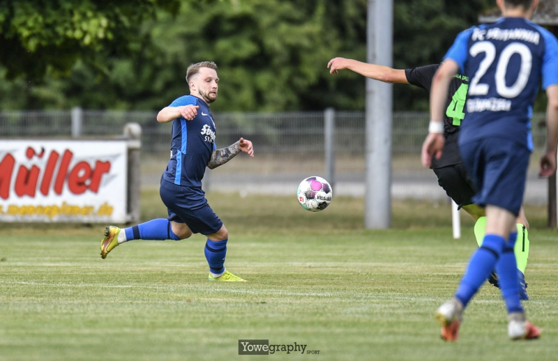 12_Yowe_Jonas_Wenzel__YOW2407