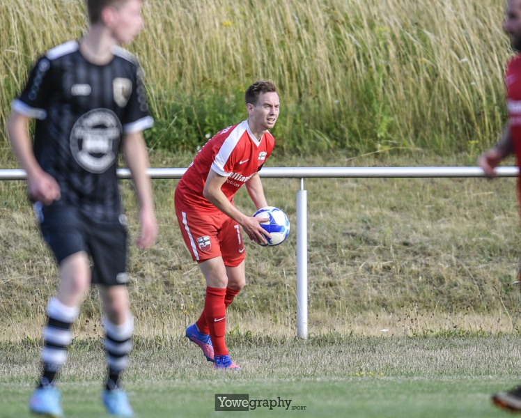 47_Yowe_Jonas_Wenzel_YOW3653