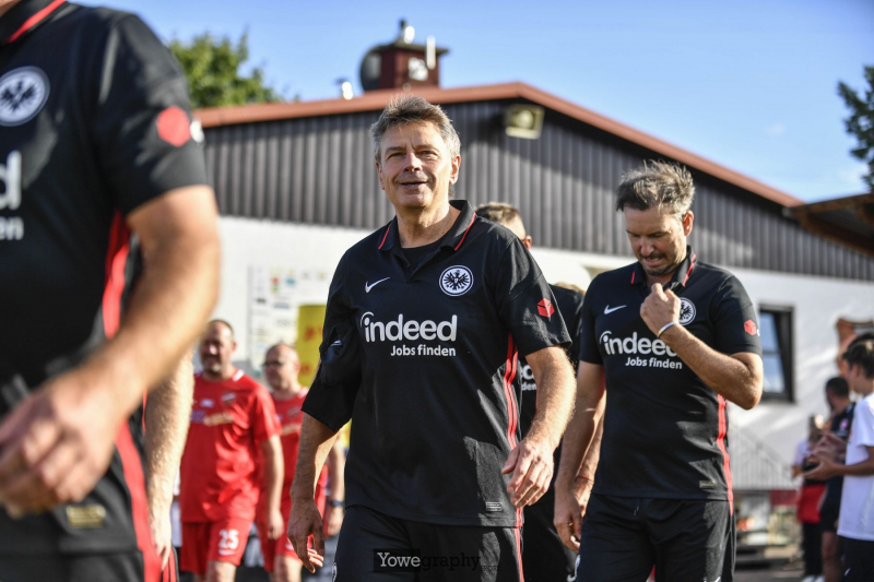 11_Yowe_Jonas_Wenzel_YOW3878