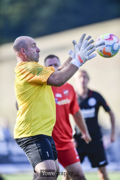 32_Yowe_Jonas_Wenzel__YOW4298