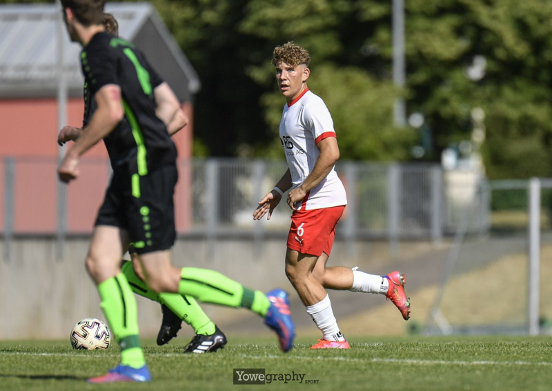 14_Yowe_Jonas_Wenzel_YOW4945