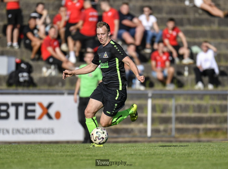 82_Yowe_Jonas_Wenzel_YOW5394