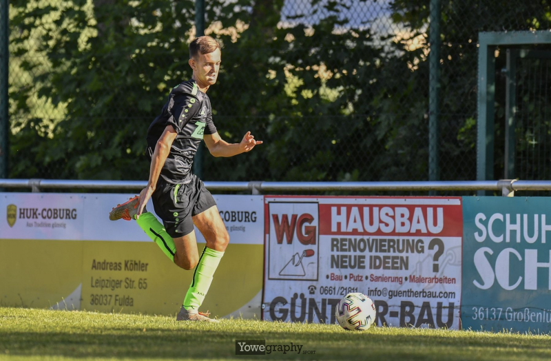 84_Yowe_Jonas_Wenzel_YOW5419