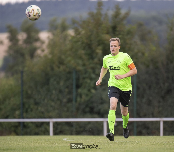 03_Yowe_Jonas_Wenzel__YOW6335