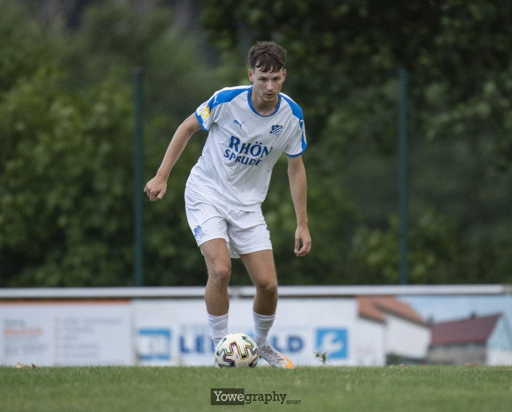 15_Yowe_Jonas_Wenzel__YOW6414