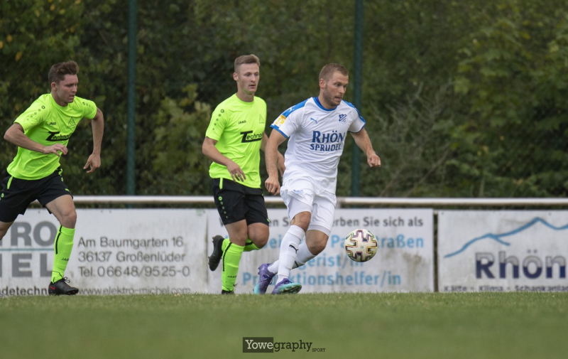 19_Yowe_Jonas_Wenzel__YOW6449