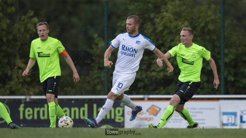 22_Yowe_Jonas_Wenzel__YOW6485
