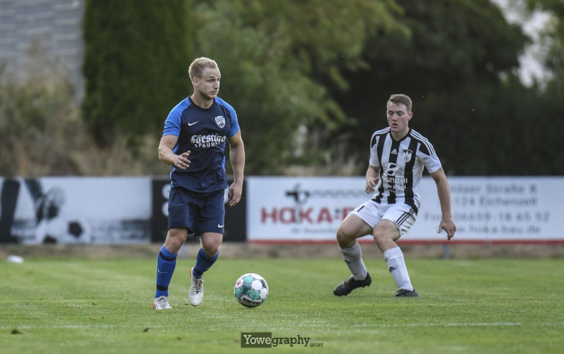 01_Yowe_Jonas_Wenzel__YOW3033