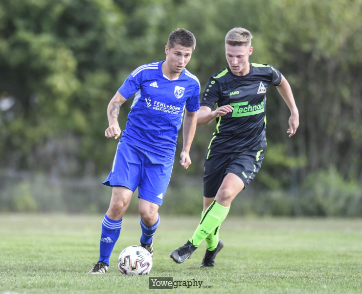 28_Yowe_Jonas_Wenzel__YOW3835