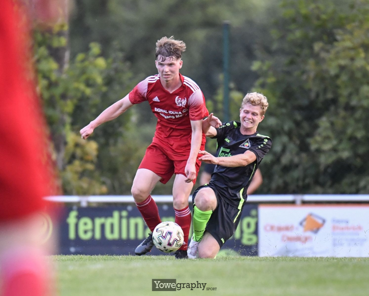 28_Yowe_Jonas_Wenzel__YOW3556