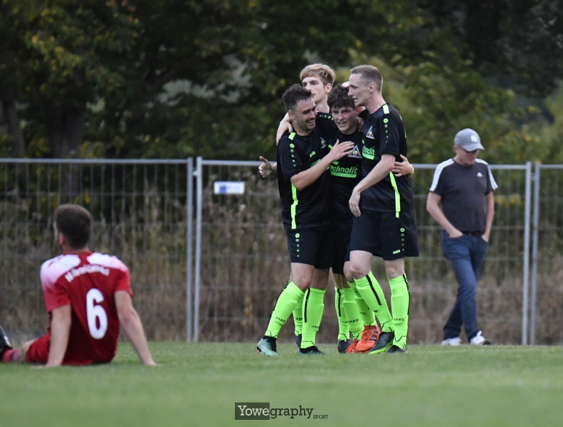41_Yowe_Jonas_Wenzel__YOW3674