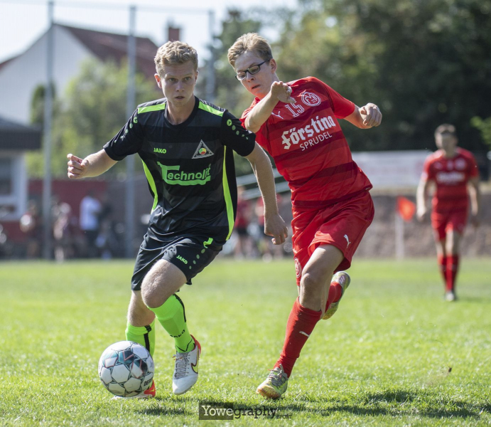 08_Yowe_Jonas_Wenzel_YOW4021