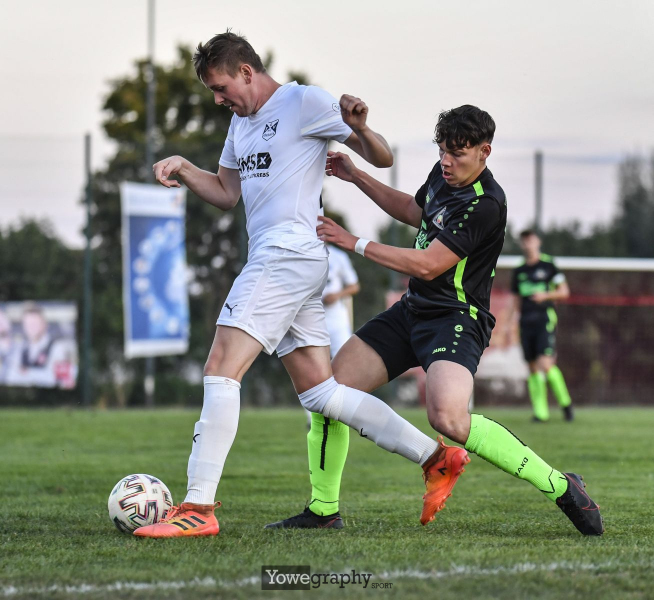 05_Yowe_Jonas_Wenzel__YOW4724