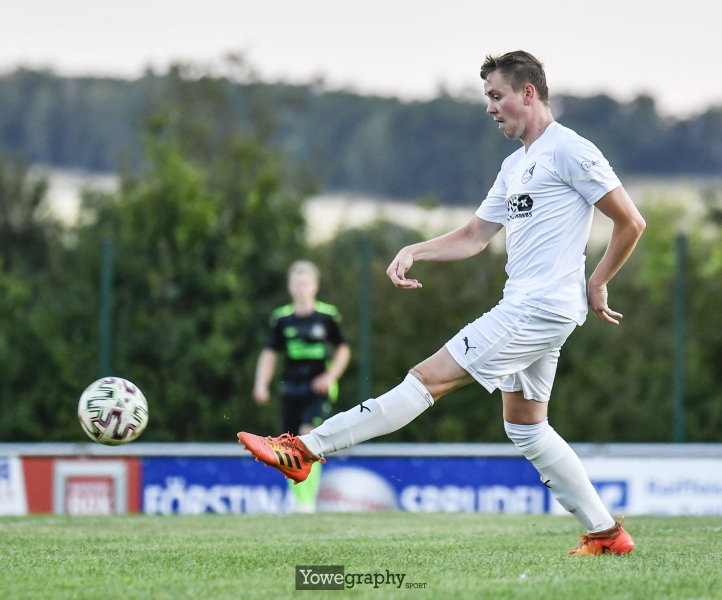 07_Yowe_Jonas_Wenzel__YOW4739
