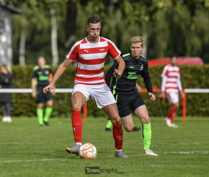 25_Yowe_Jonas_Wenzel__YOW8017