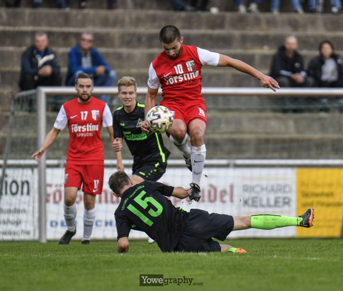12_YOW2763231022_Yowegraphy_Jonas_Wenzel