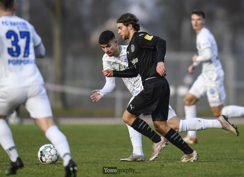 12_Yowe_Jonas_Wenzel__YOW8111
