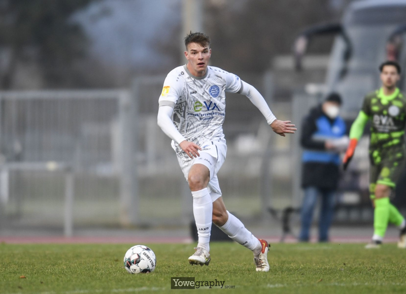 36_Yowe_Jonas_Wenzel__YOW8397