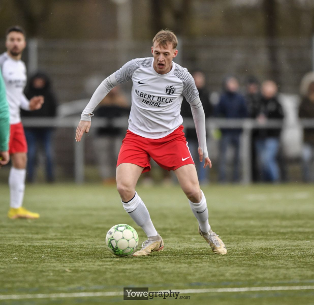 27_Yowe_Jonas_Wenzel__YOW2462