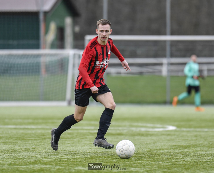02_Yowe_Jonas_Wenzel__YOW6285