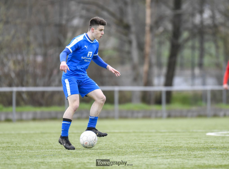 08_Yowe_Jonas_Wenzel__YOW6326