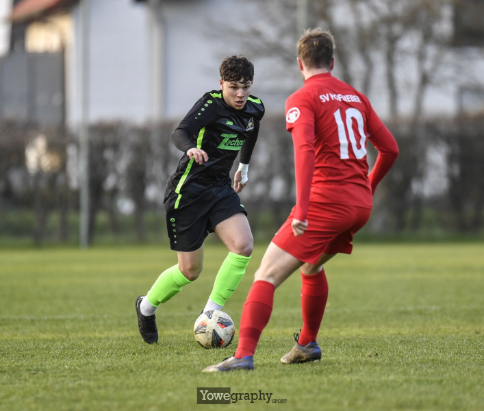 03_Yowe_Jonas_Wenzel__YOW7477