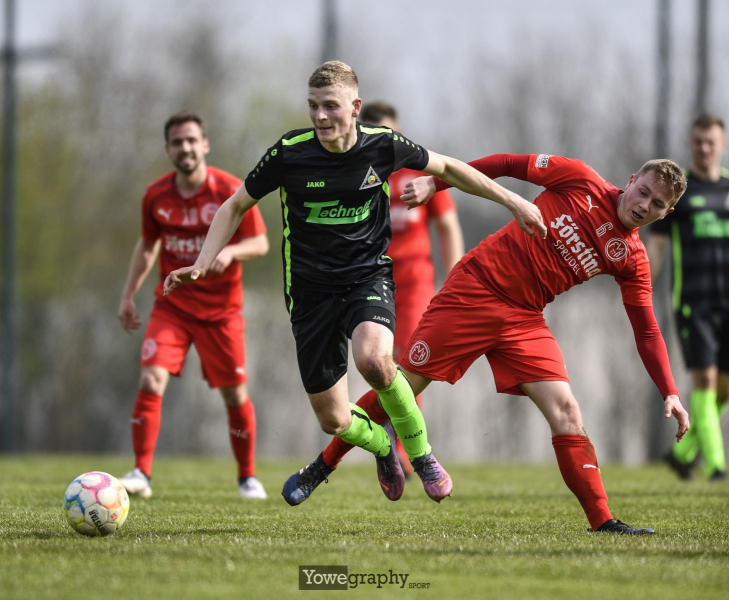27_Yowe_Jonas_Wenzel__YOW8718
