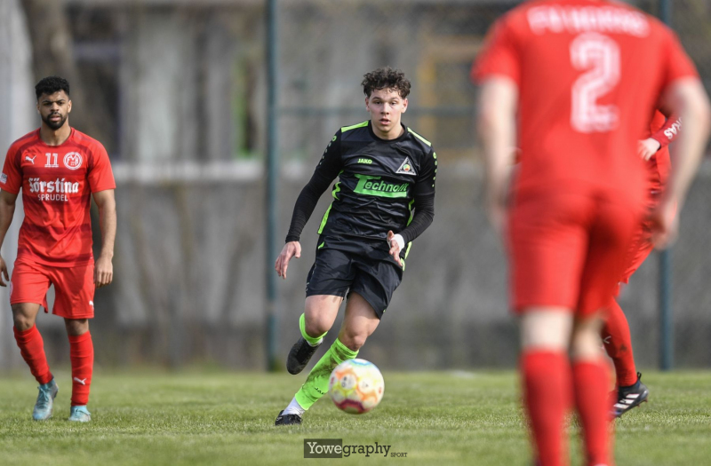 48_Yowe_Jonas_Wenzel__YOW8914
