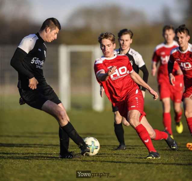 12_Yowe_Jonas_Wenzel__YOW9215