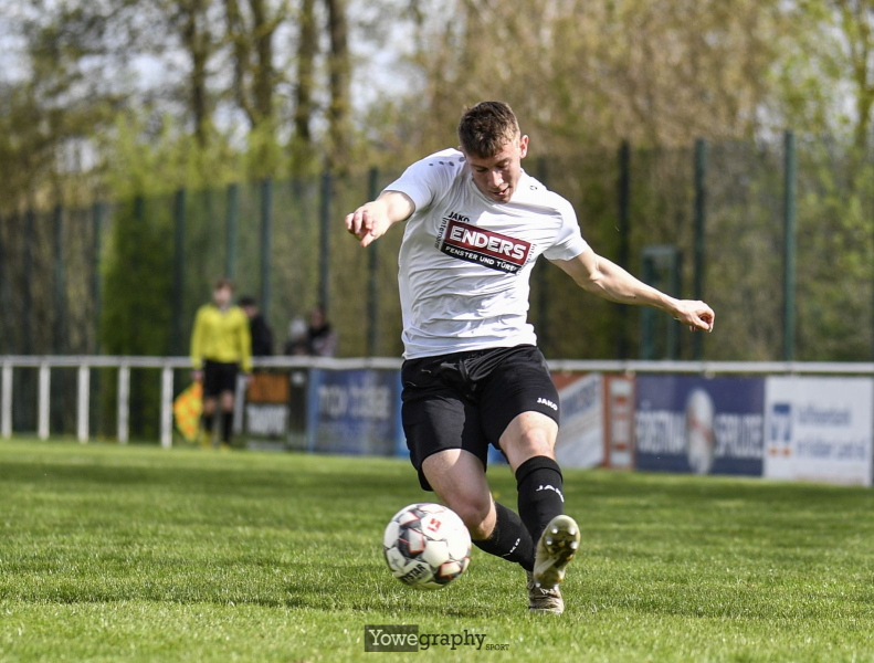 18_Yowe_Jonas_Wenzel__YOW0936