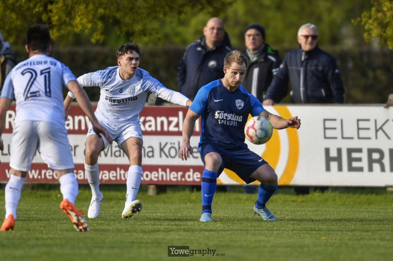 30_Yowe_Jonas_Wenzel__YOW1575