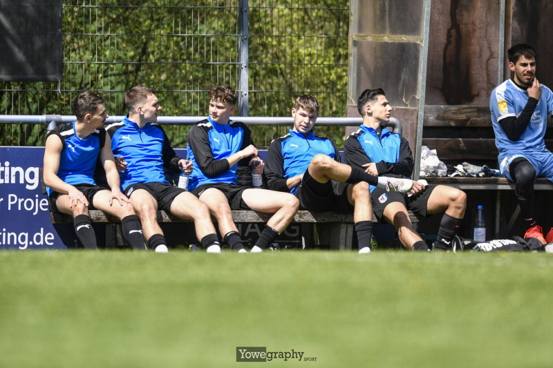 04_Yowe_Jonas_Wenzel__YOW2267
