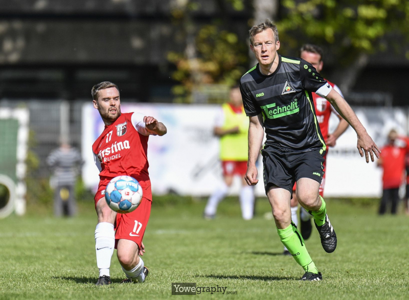 28_Yowe_Jonas_Wenzel__YOW4830