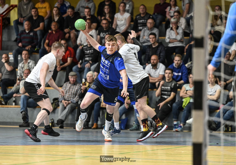 12_Yowe_Jonas_Wenzel__YOW3413