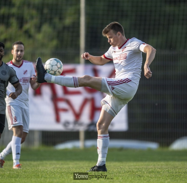 18_Yowe_Jonas_Wenzel__YOW6767