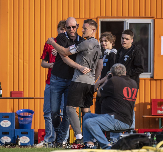 29_Yowe_Jonas_Wenzel__YOW6866