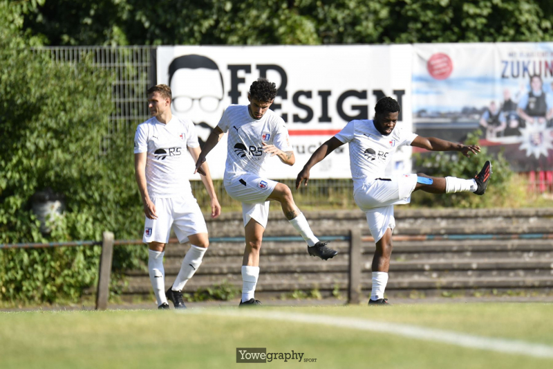 09_Yowe_Jonas_Wenzel__YOW0211
