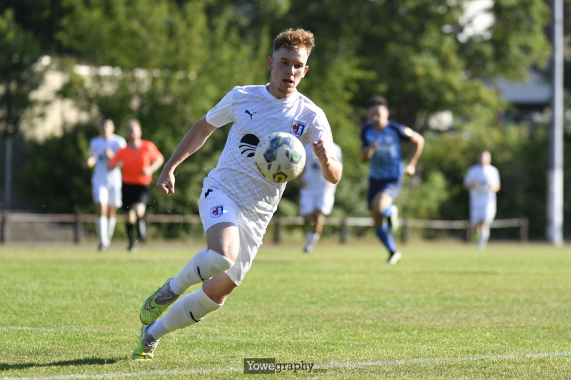 15_Yowe_Jonas_Wenzel__YOW0241
