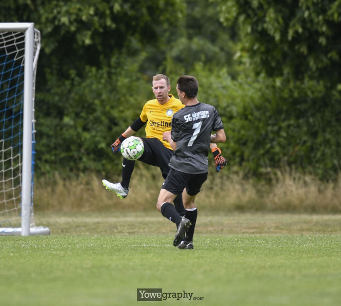 13_Yowe_Jonas_Wenzel__YOW4272