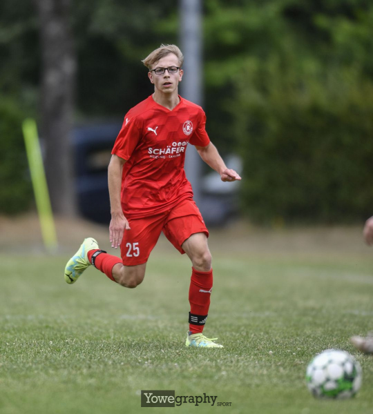 13_Yowe_Jonas_Wenzel__YOW4439