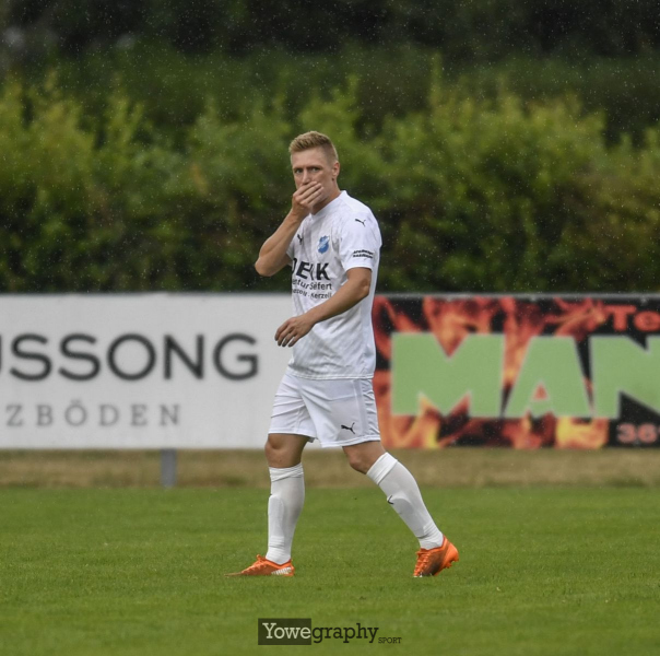 15_Yowe_Jonas_Wenzel__YOW4848
