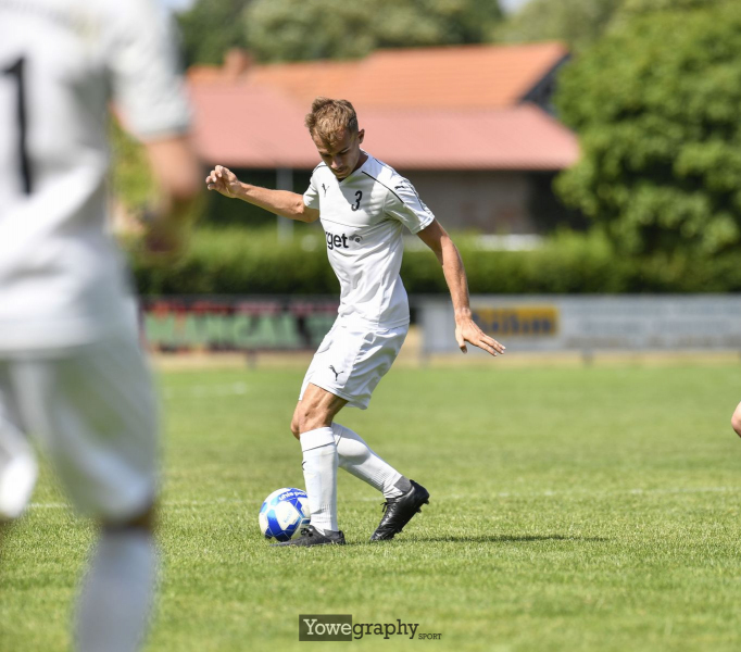 31_Yowe_Jonas_Wenzel__YOW5289