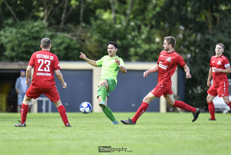 18_Yowe_Jonas_Wenzel__YOW6385
