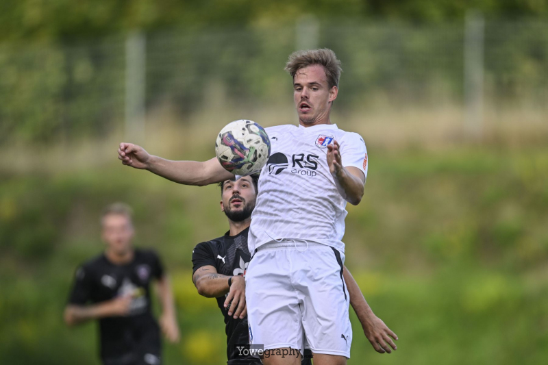 28_Yowe_Jonas_Wenzel__YZ94380