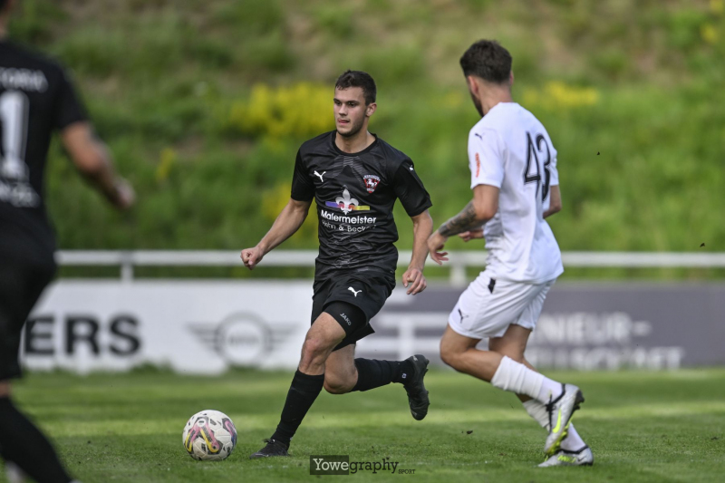 31_Yowe_Jonas_Wenzel__YZ94404