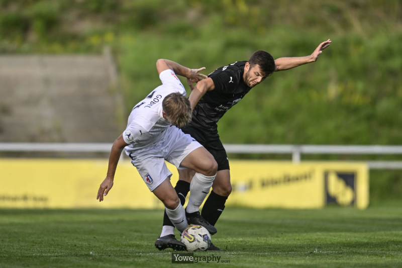 42_Yowe_Jonas_Wenzel__YZ94493