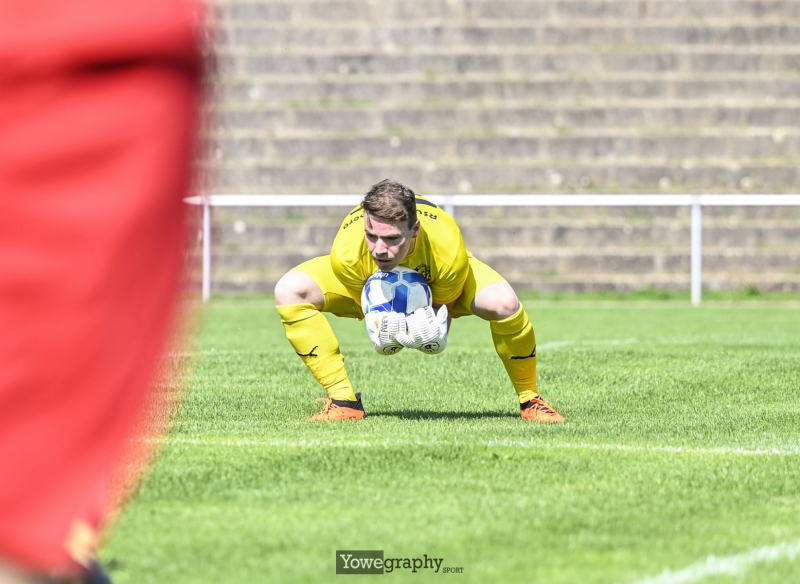 01_Yowe_Jonas_Wenzel__YOW2641