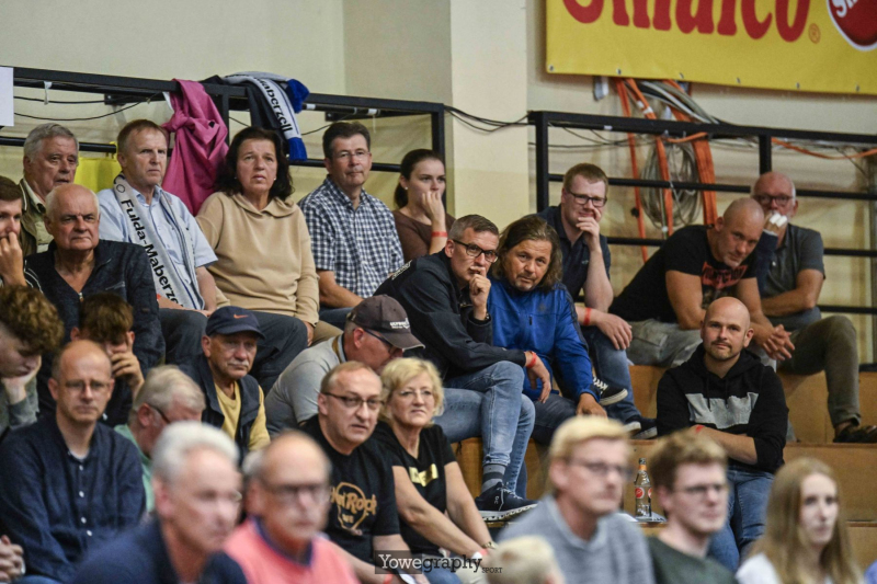 57_Yowe_Jonas_Wenzel__YZ96114