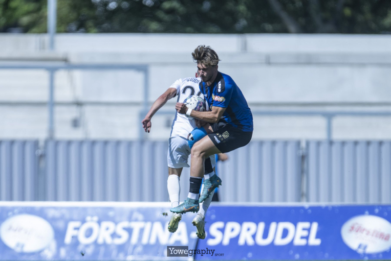 17_Yowe_Jonas_Wenzel__YZ96624