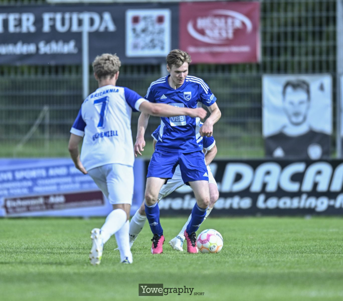 14_Yowe_Jonas_Wenzel__YZ97236